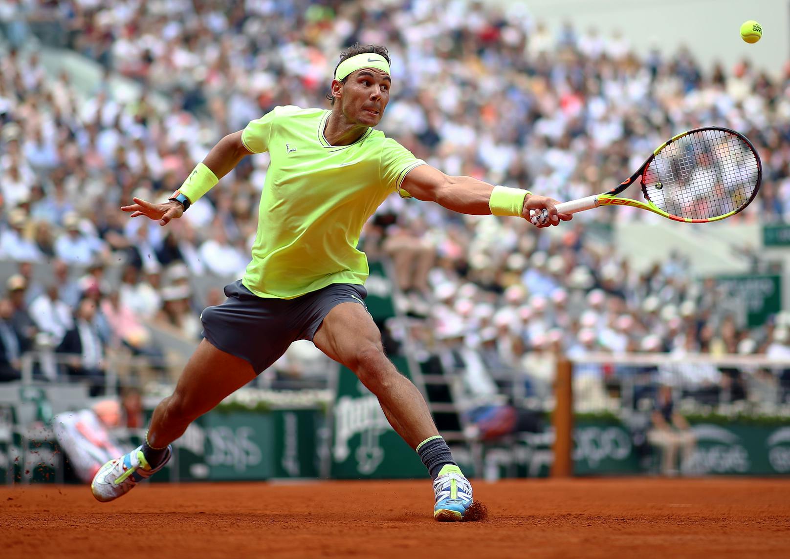Nadal gewann bisher 19 Grand-Slam-Titel im Einzel und liegt damit auf Platz 2 der Rekordliste hinter Roger Federer.