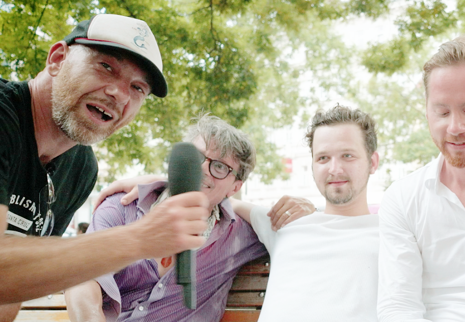 Alkbottle-Frontman Roman Gregory im Interview mit Deladap