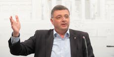 "Dilettantenstadl" – Deswegen klagt SPÖ nun Ministerin