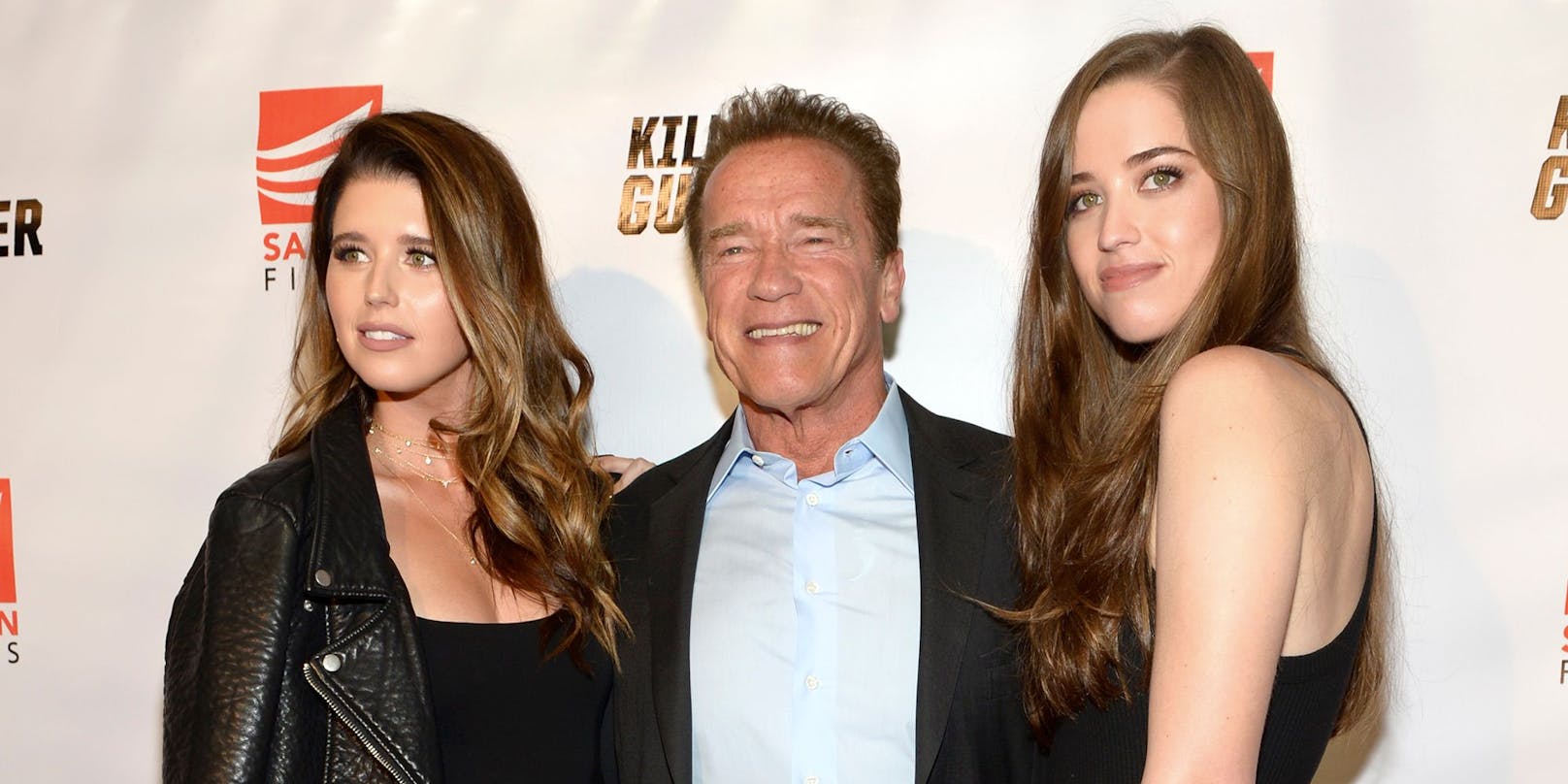 Arnold Schwarzenegger mit seinen Töchtern Katherine und Christina.