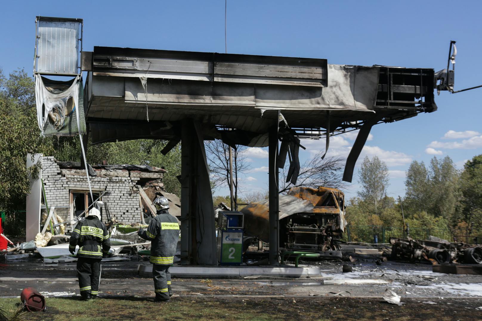 In der russischen Stadt Wolgograd ist am 10. August 2020 eine Tankstelle in einem riesigen Feuerball explodiert