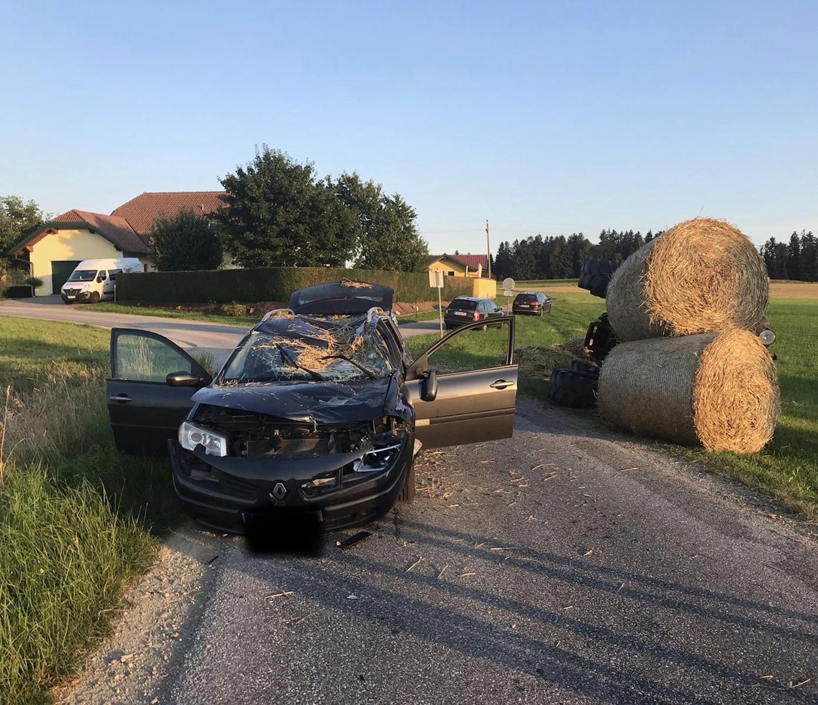 Rainer Rathmaier wurde in seinem Auto von einem Traktor überrollt.