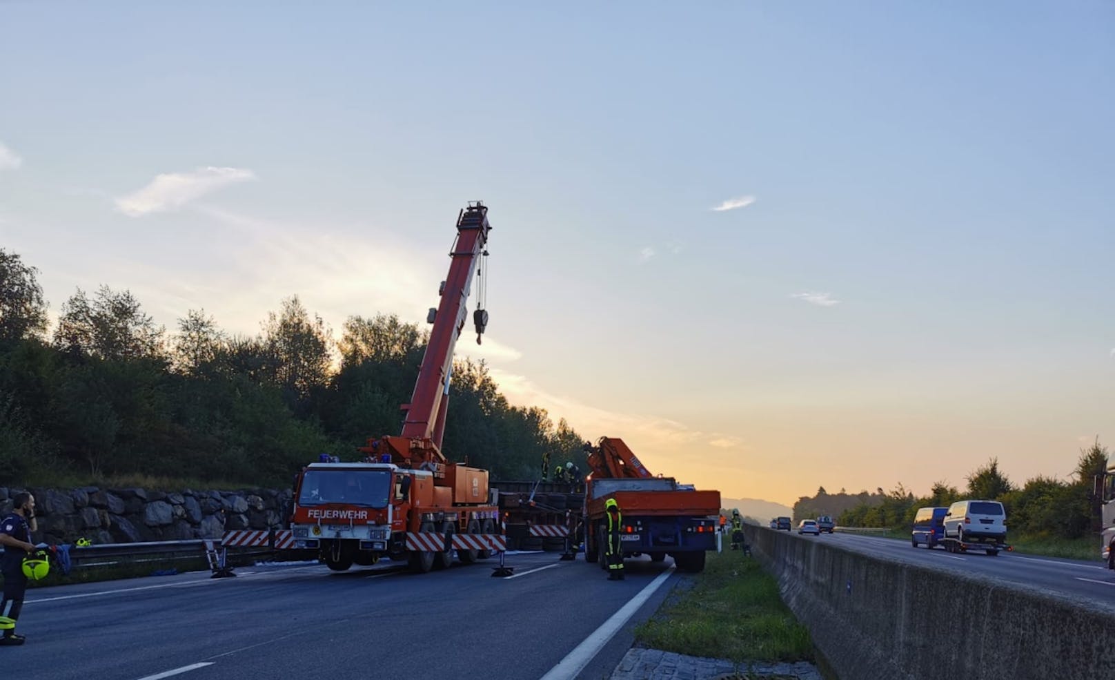 Auf der Westautobahn bei Amstetten ist es am Mittwoch zu einem Verkehrsunfall gekommen.