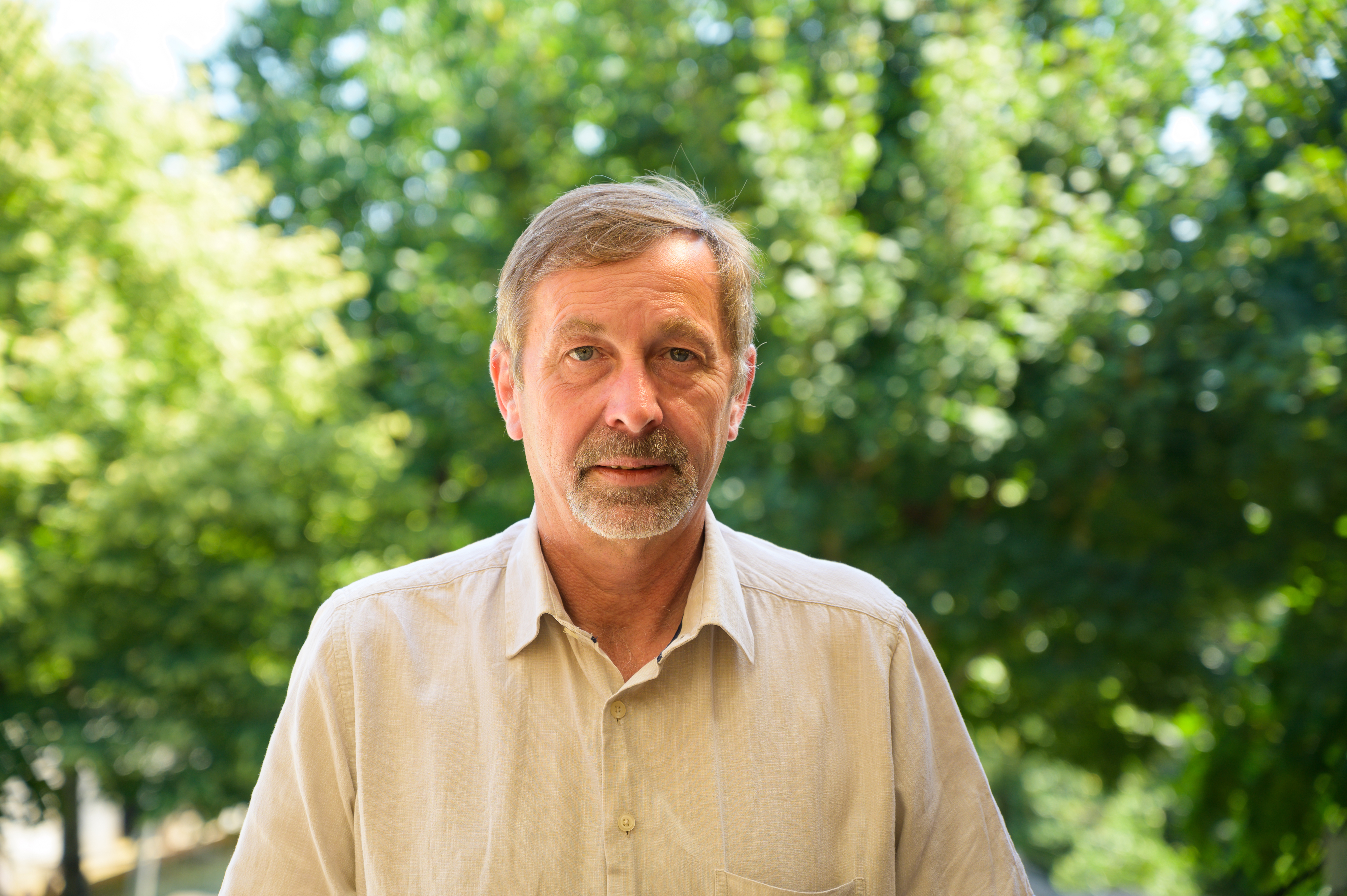 Cobenzl-Eigentümer Herbert Veit kämpft seit vielen Jahren gegen Krähen: 