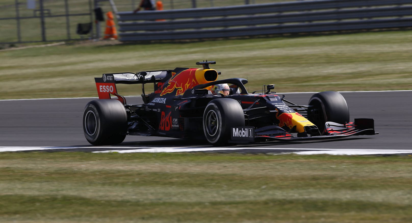 Den zweiten Platz nimmt Red Bull mit dem Honda-Motor ein - immerhin auch 994 PS
