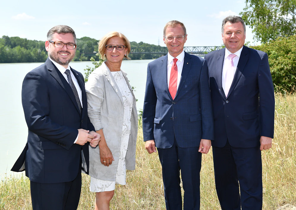 Landesrat Ludwig Schleritzko, Landeshauptfrau Johanna Mikl-Leitner, Landeshauptmann Thomas Stelzer und Landesrat Günther Steinkellner.