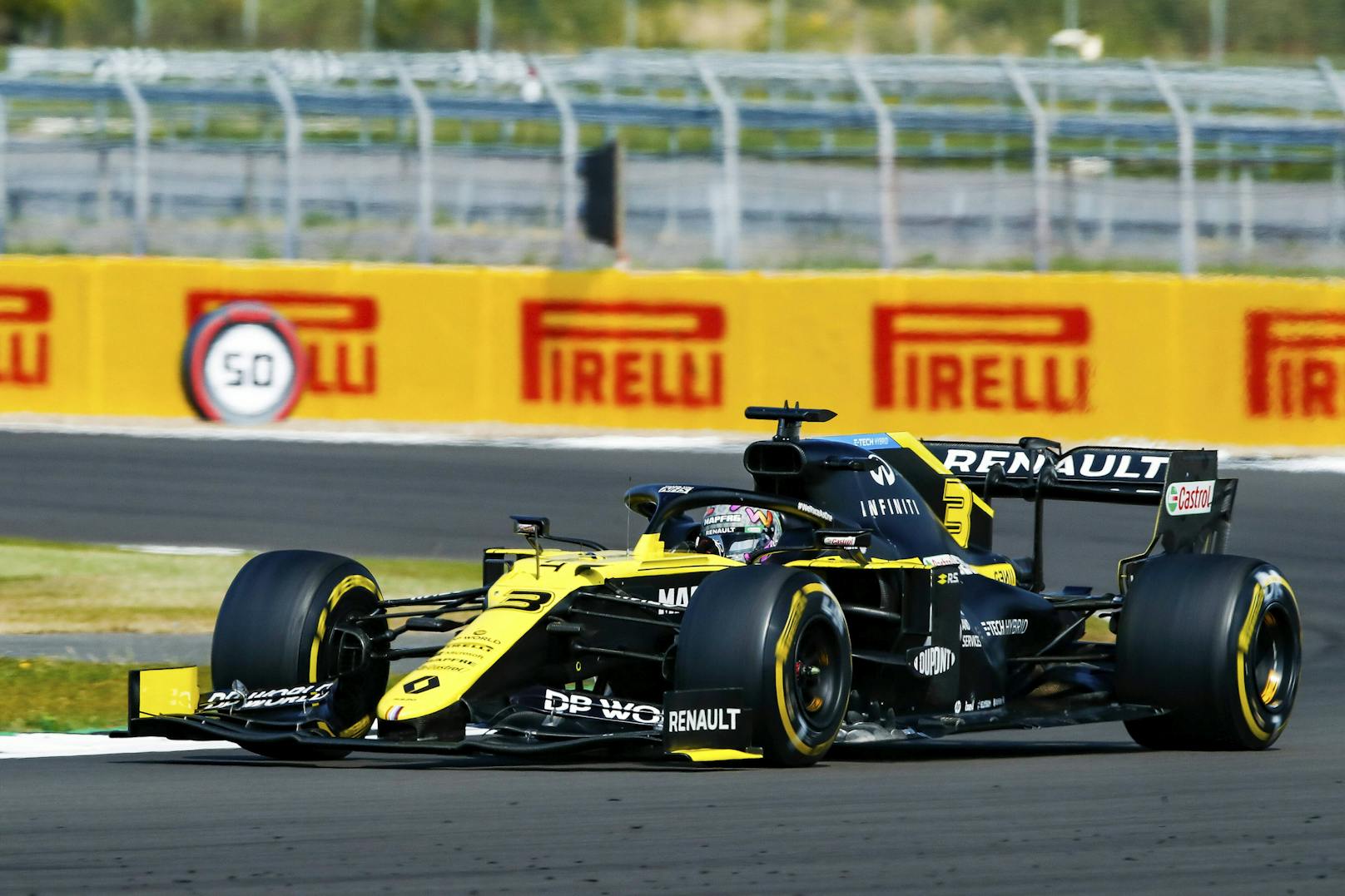 Renault sichert sich den dritten Platz mit 985 PS