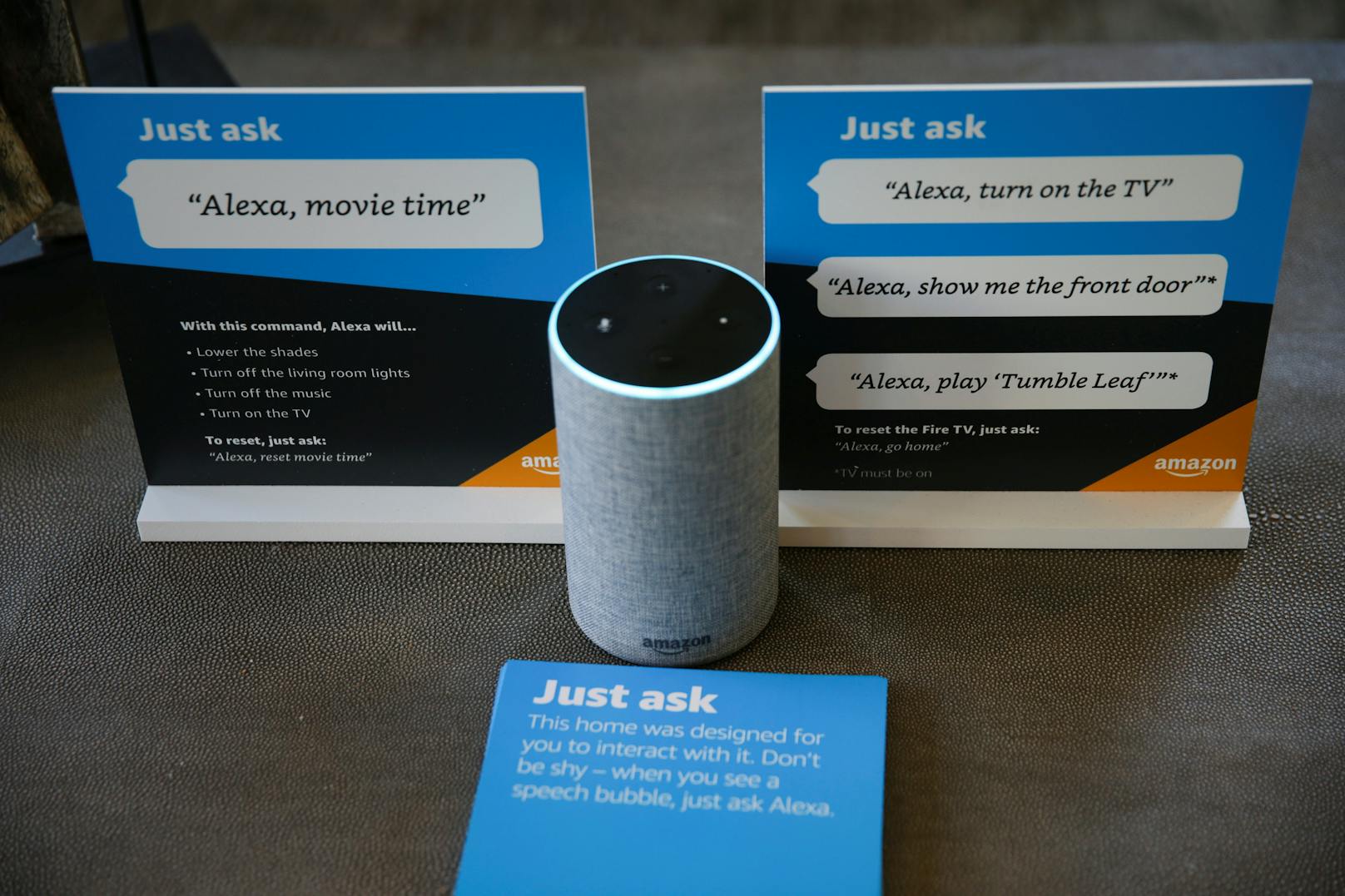 Bei Amazon heisst das Weckwort "Alexa" …