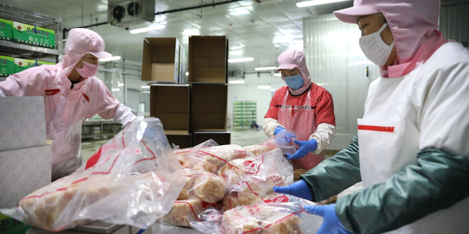 Chinesische Behörden finden das Virus immer wieder auf importierten Produkten.
