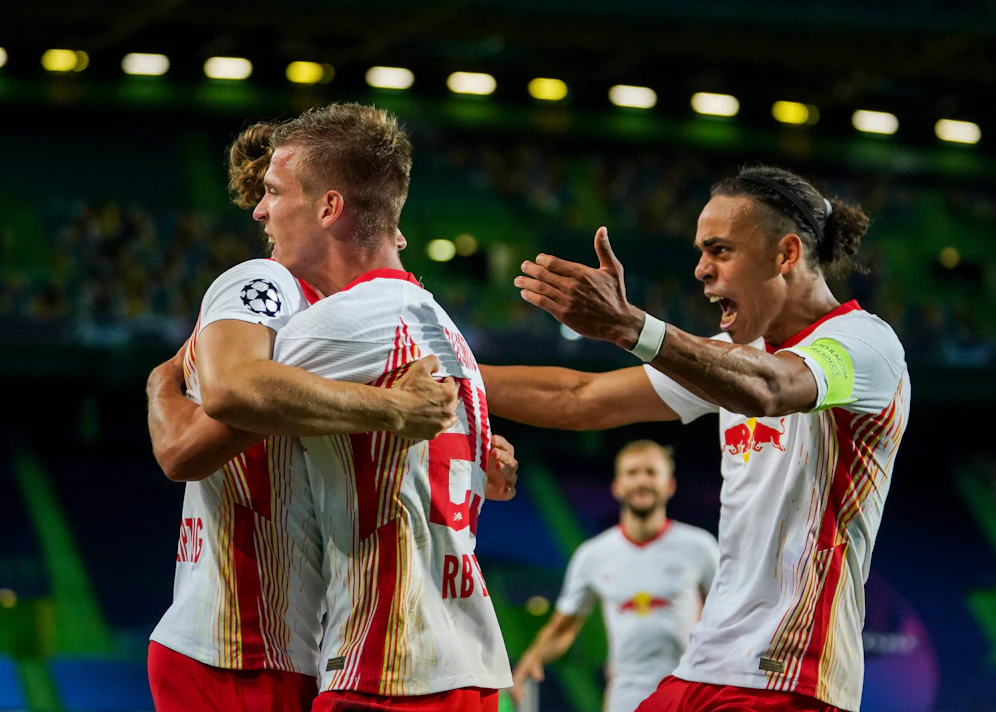 RB Leipzig feiert den Aufstieg. 