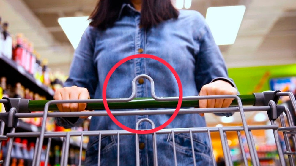 Dafür ist der kleine Griff am Kindersitz wirklich da