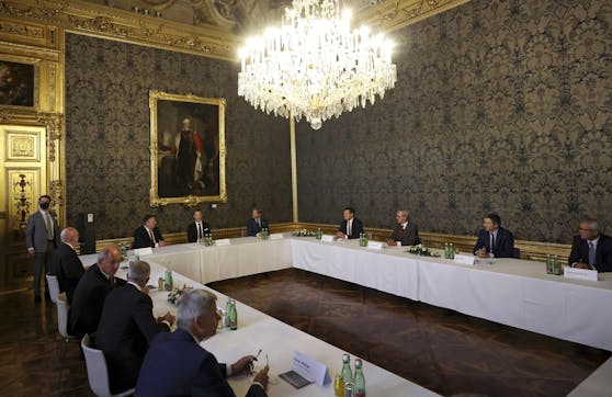 Das Arbeitstreffen von Pompeo mit Blümeln und Vertretern der heimischen Unternehmen.