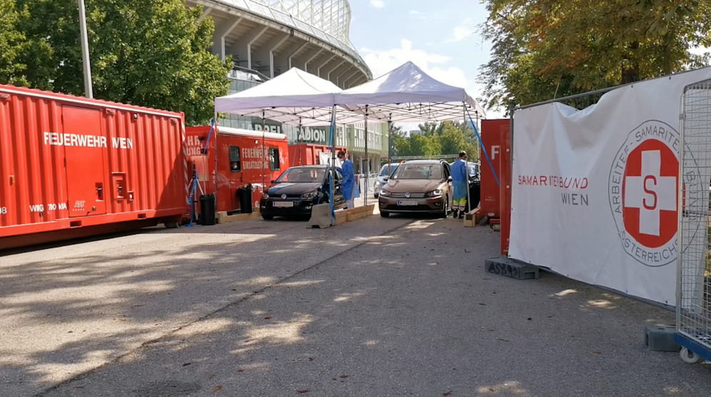 Zwei Fahrzeuge können gleichzeitig abgearbeitet werden.