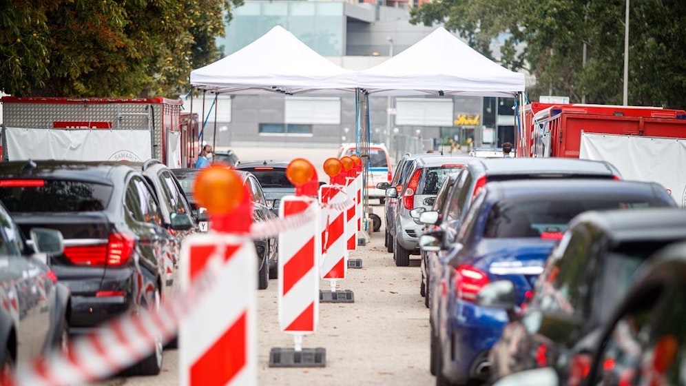 Corona-Drive-In in Wien