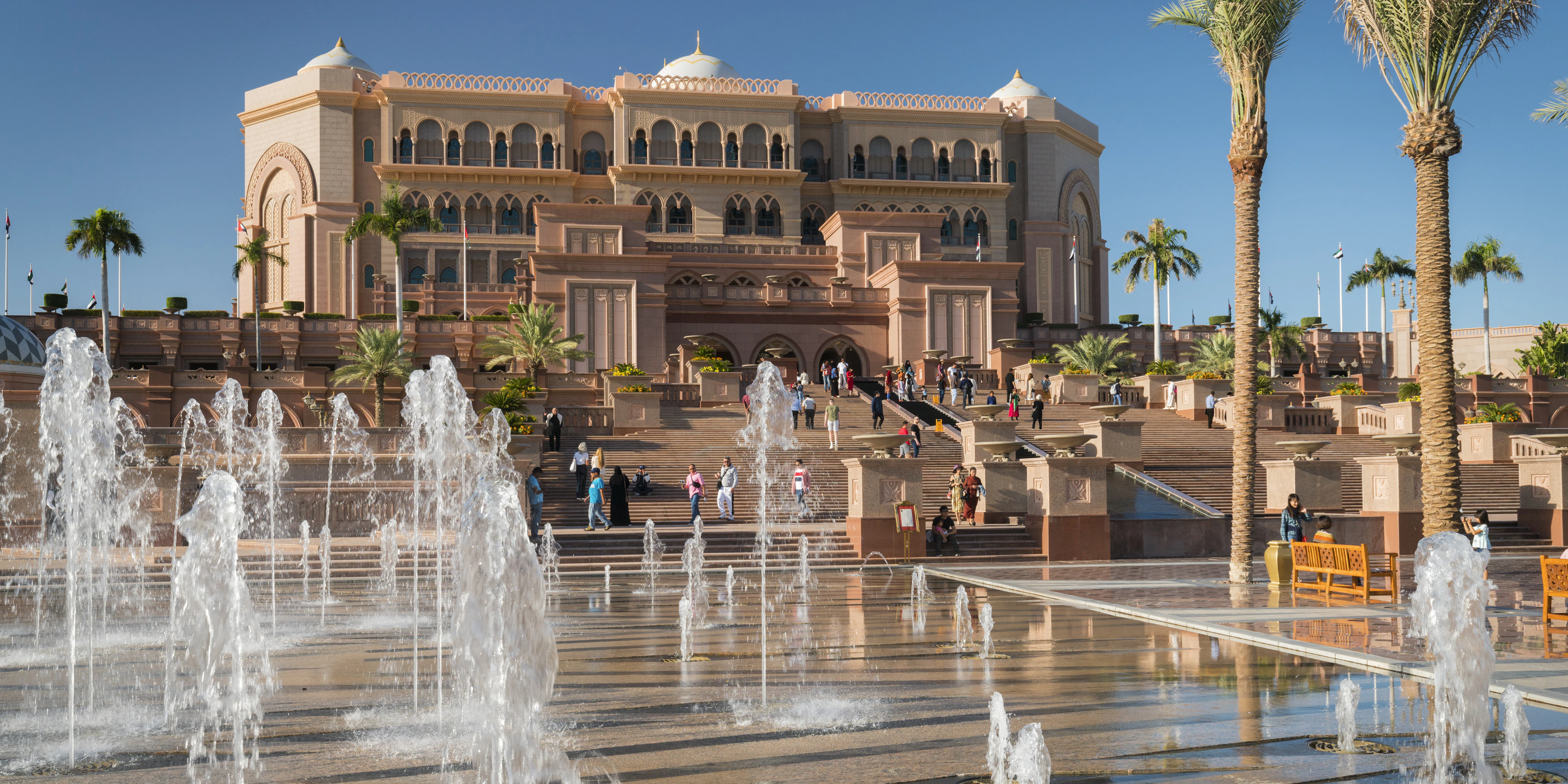 Spaniens Altkönig lebt derzeit im&nbsp;"Emirates Palace", einem der teuersten Hotels der Welt.