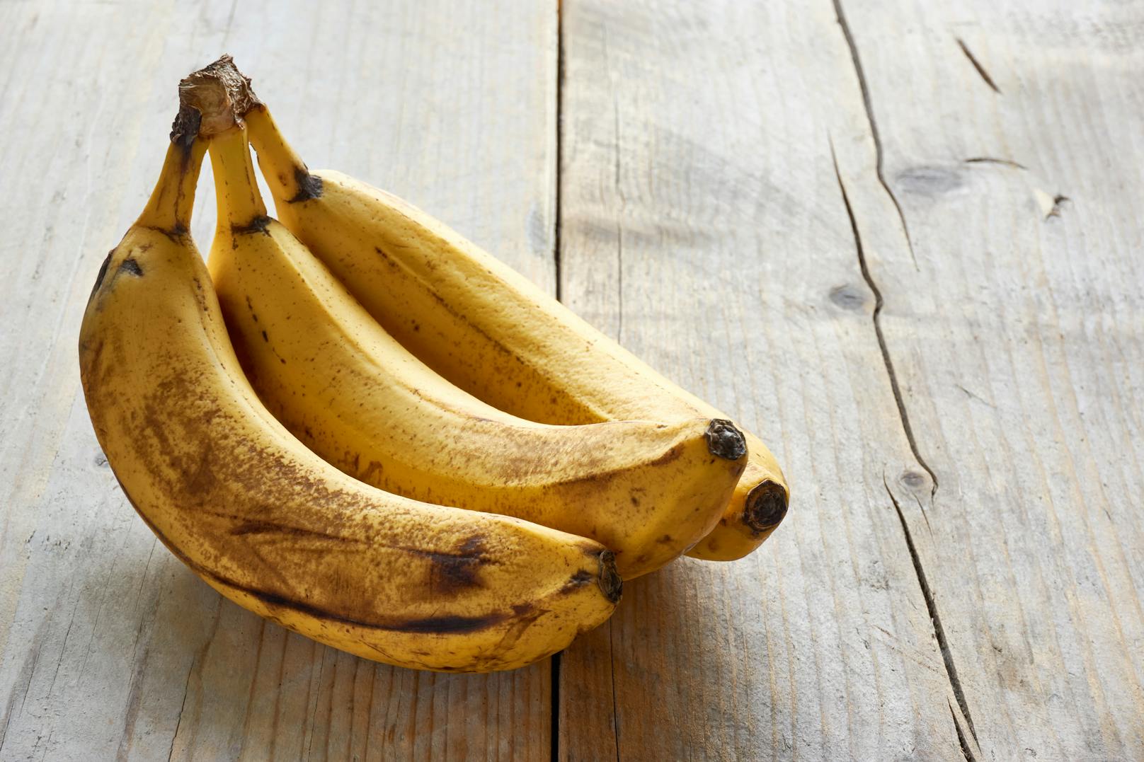 Die beliebten Bananen werden leider sehr leicht braun. 
