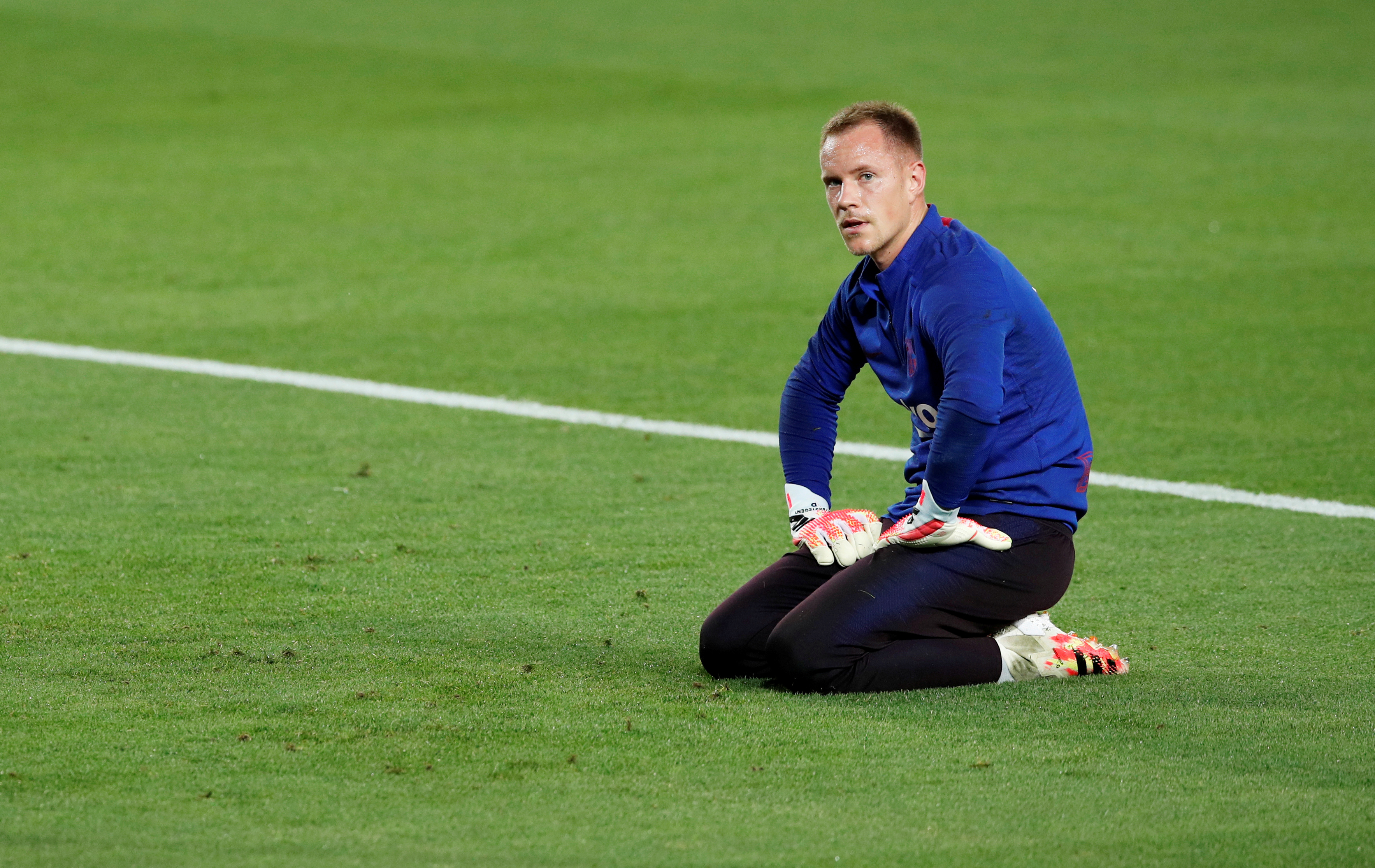 Marc-Andre ter Stegen muss unters Messer.