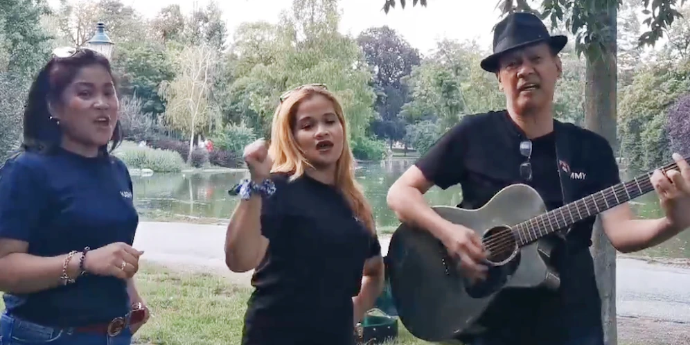 Tommy Aquino und seine Sängerinnen 