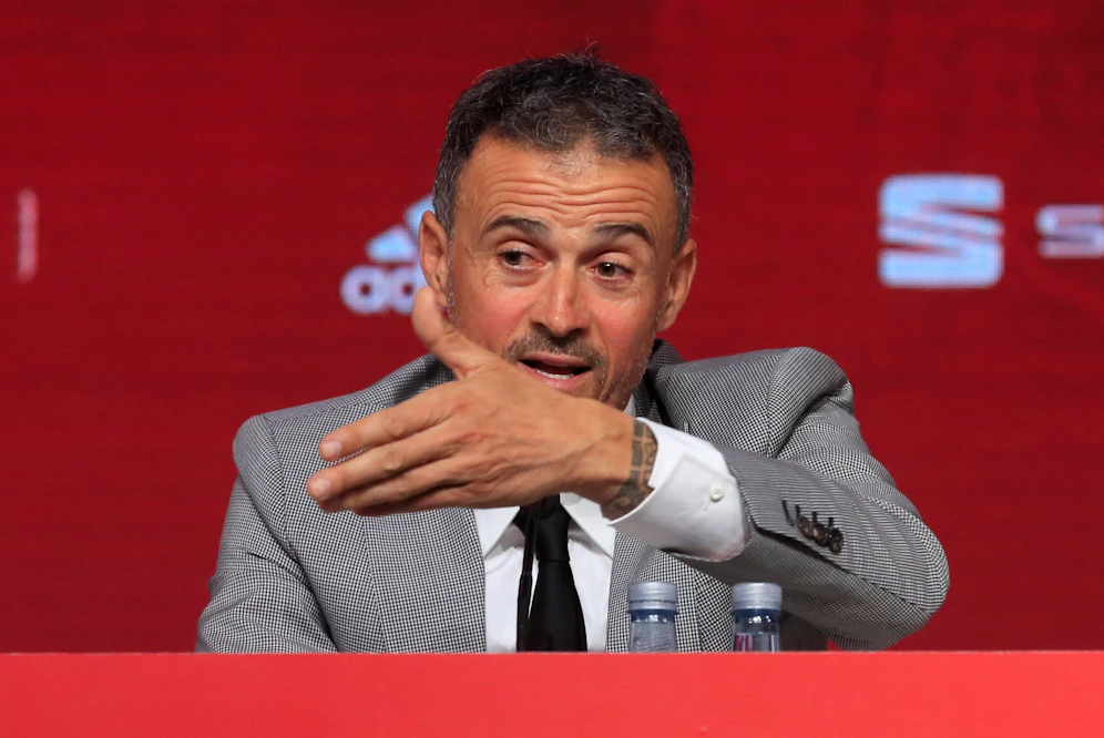 Spaniens Teamchef Luis Enrique erklärt seinen Kader-Umbruch. 