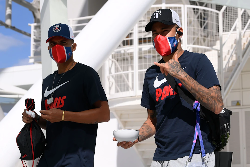 Neymar mit seinem Kumpel Thiago Silva