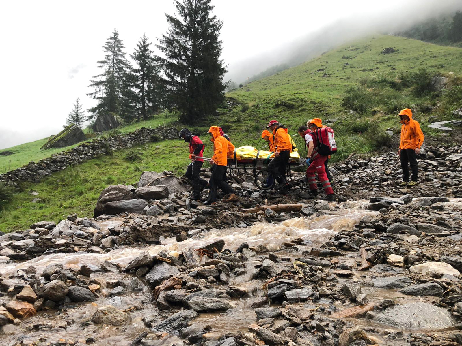Ein Motorradfahrer wurde verletzt. 