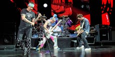 Red Hot Chili Peppers nehmen Abschied von Bandkollegen
