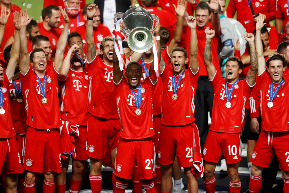 David Alaba stemmt den Henkelpott