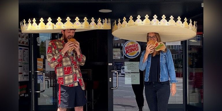 Diese Kronen zum Selberbasteln sorgen in Pandemie-Zeiten für den nötigen Sicherheitsabstand.