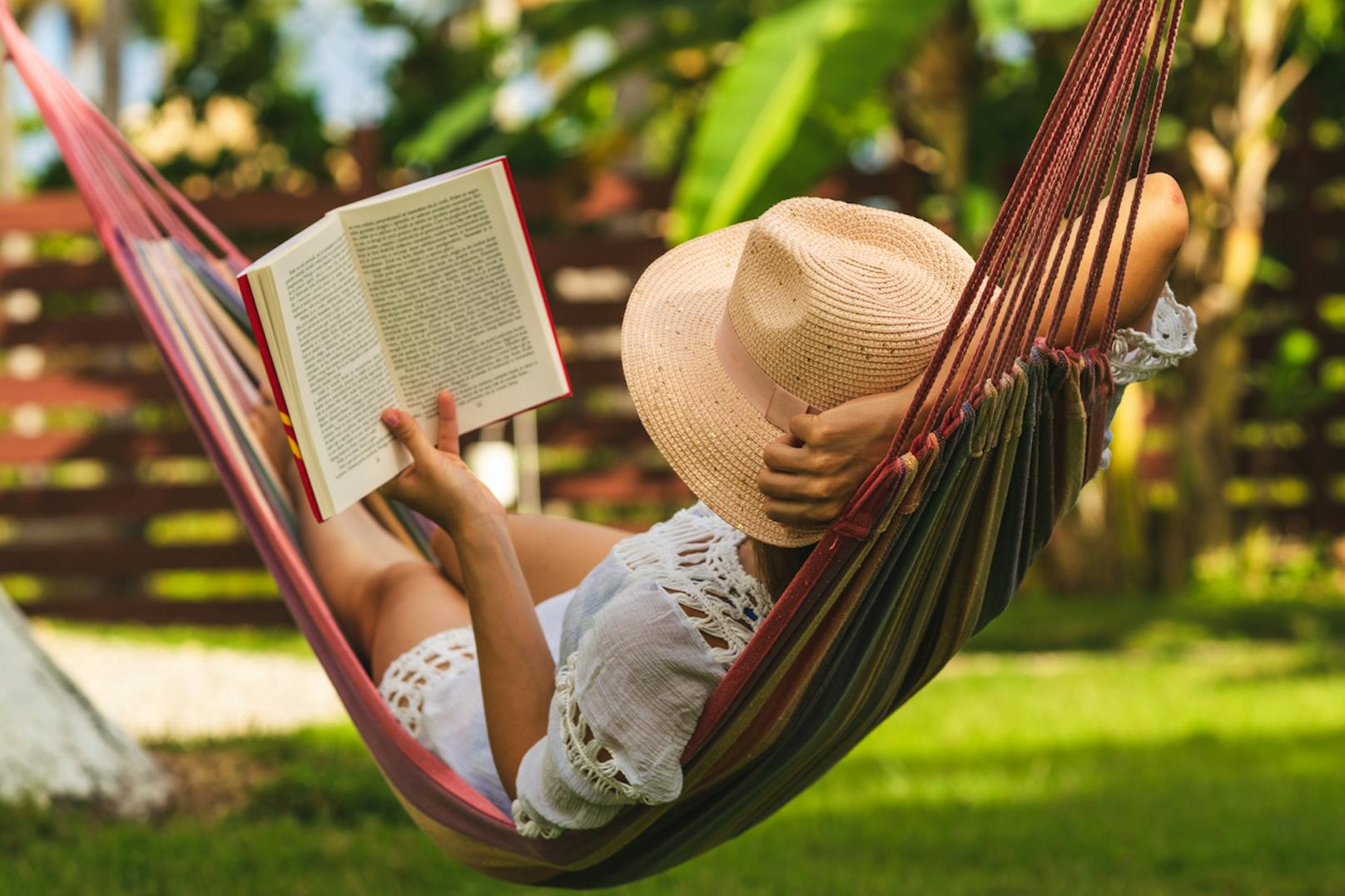 Beim Lesen in eine andere Welt eintauchen ... Urlaub im Kopf!