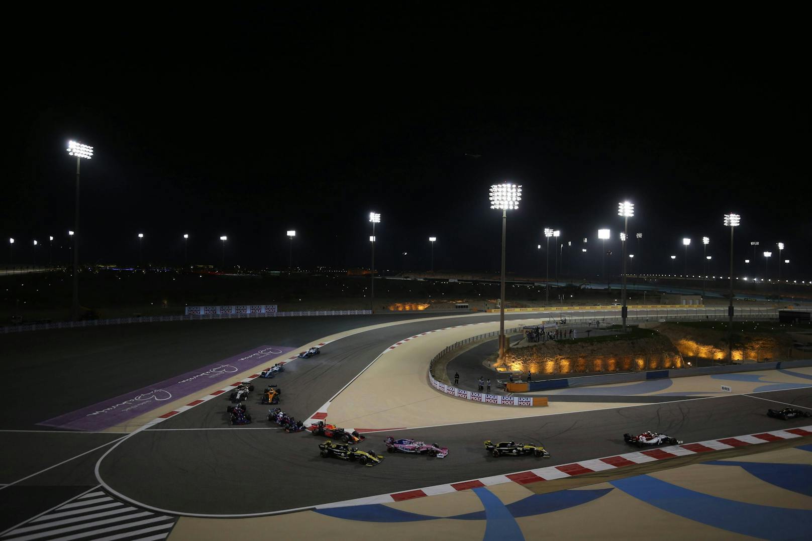 Die Formel 1 fährt zwei Rennen in Bahrain - auf zwei unterschiedlichen Strecken. 