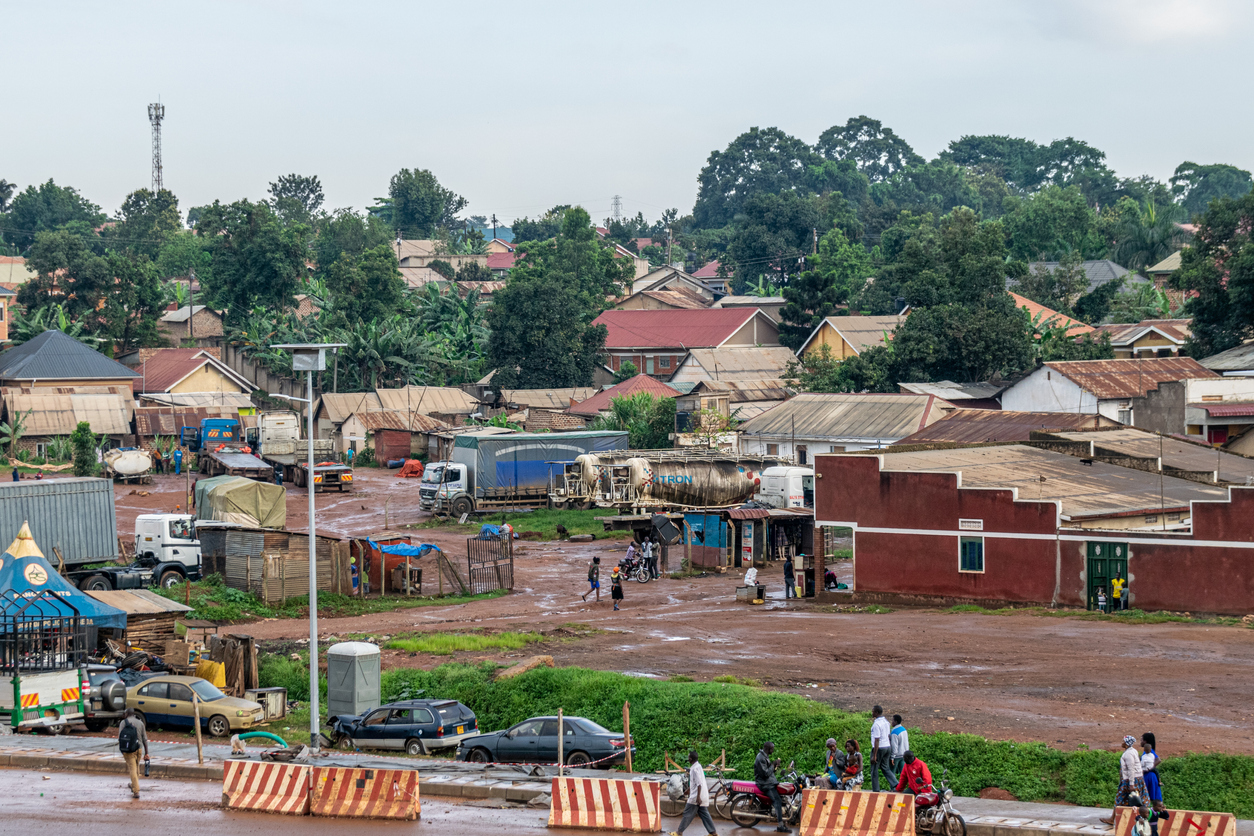 Symbolbild (Wohngebiet in der Hauptstadt Kampala, Uganda)