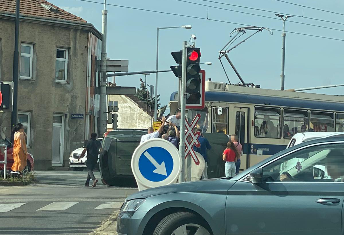 Passanten eilten sofort zur Hilfe