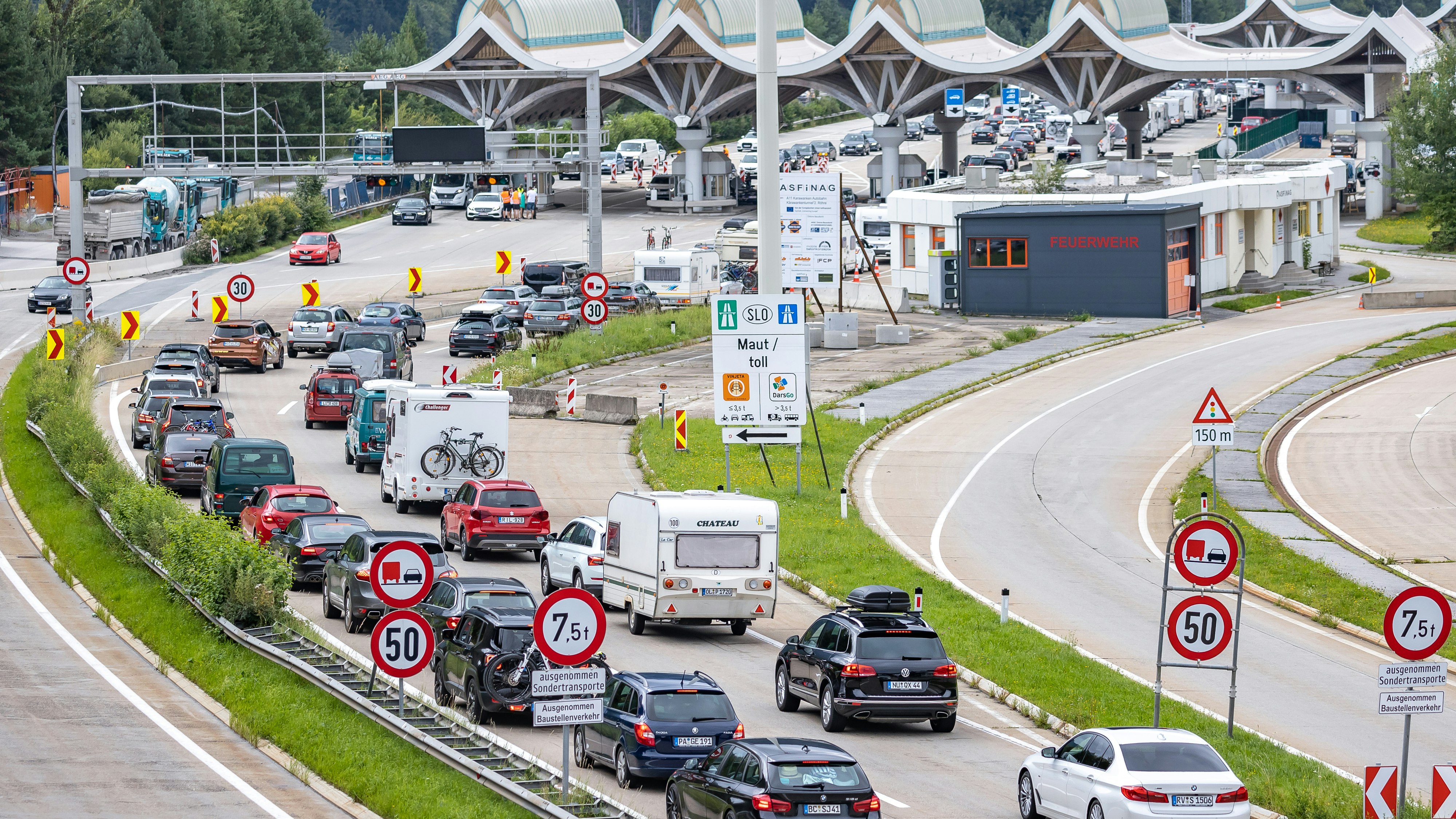 Kontrollen am Grenzübergang Karawankentunnel in Kärnten (16. August 2020)
