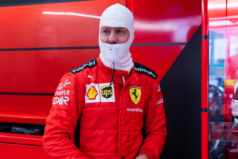 Sebastian Vettel ist nach der Qualifying-Pleite frustriert. 
