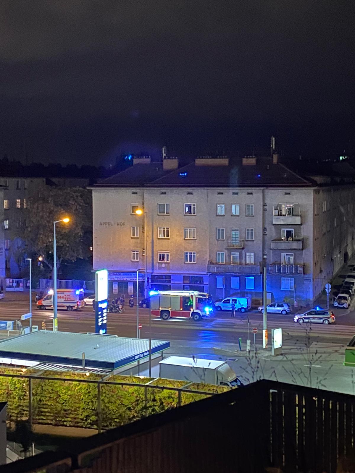 Zwei Personen wurden verletzt.