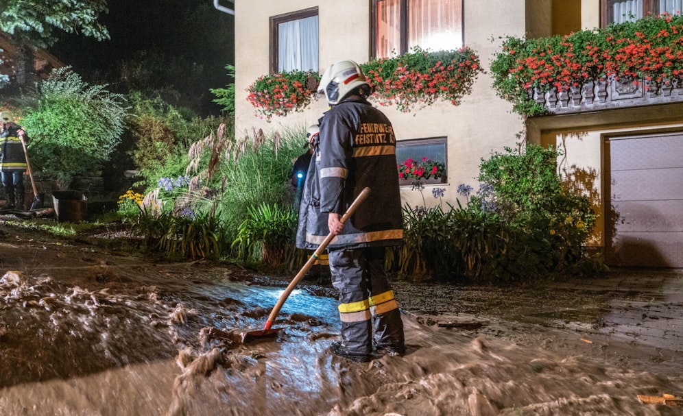 Unwettereinsätze im Bezirk Neunkirchen.