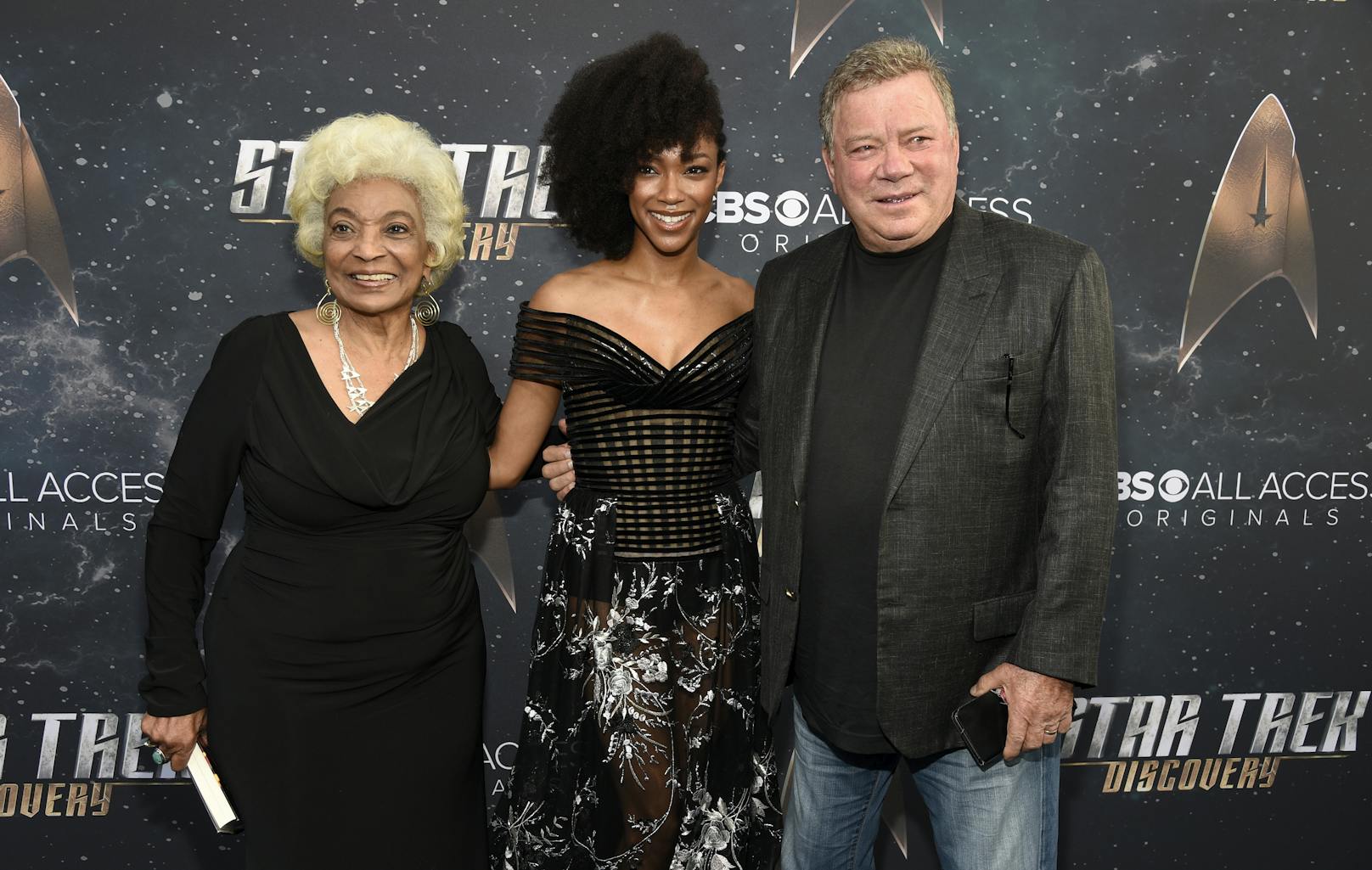 Nichelle Nichols (links) mit Sonequa Martin-Green ("Star Trek: Discovery") und William "Captain Kirk" Shatner