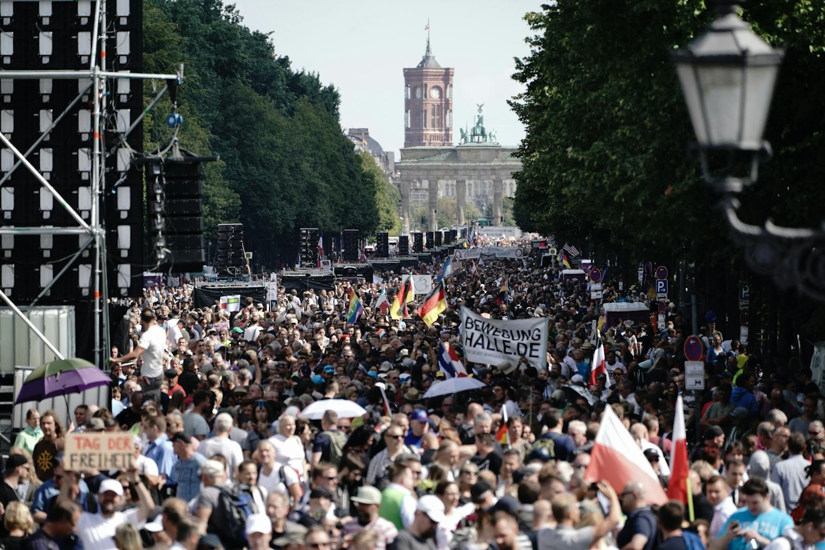 Demo-Chaoten hatten Unterstützung aus Österreich