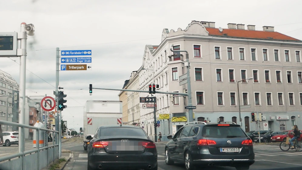 An der Kreuzung Brünner Straße/Shuttleworthstraße ist Geduld gefragt.