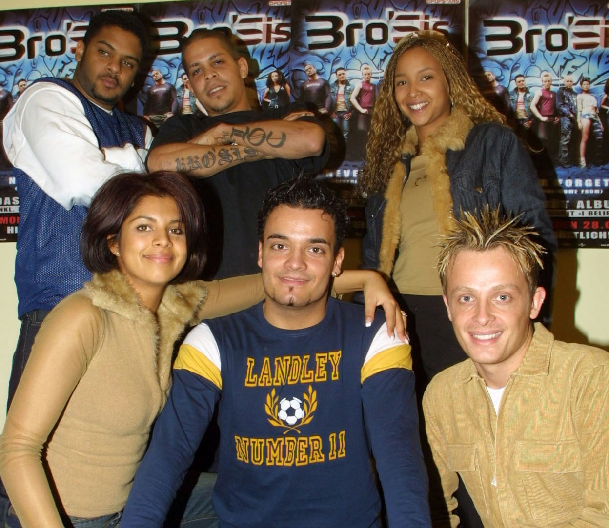 Von 2001 bis 2006 war <strong>Ross Anthony</strong> (vorne rechts) erfolgreich mit der Casting-Band "BroSis".