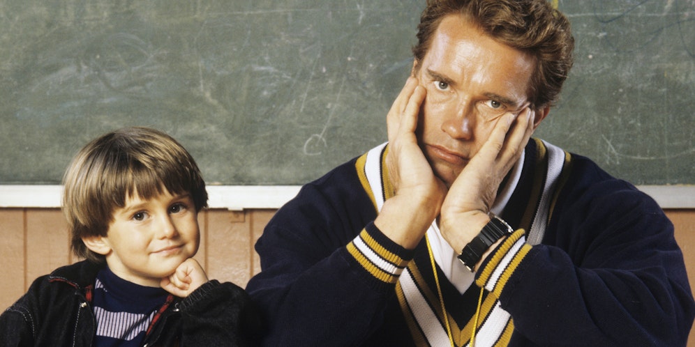 Arnold Schwarzenegger in seiner Rolle als Kindergarten Cop