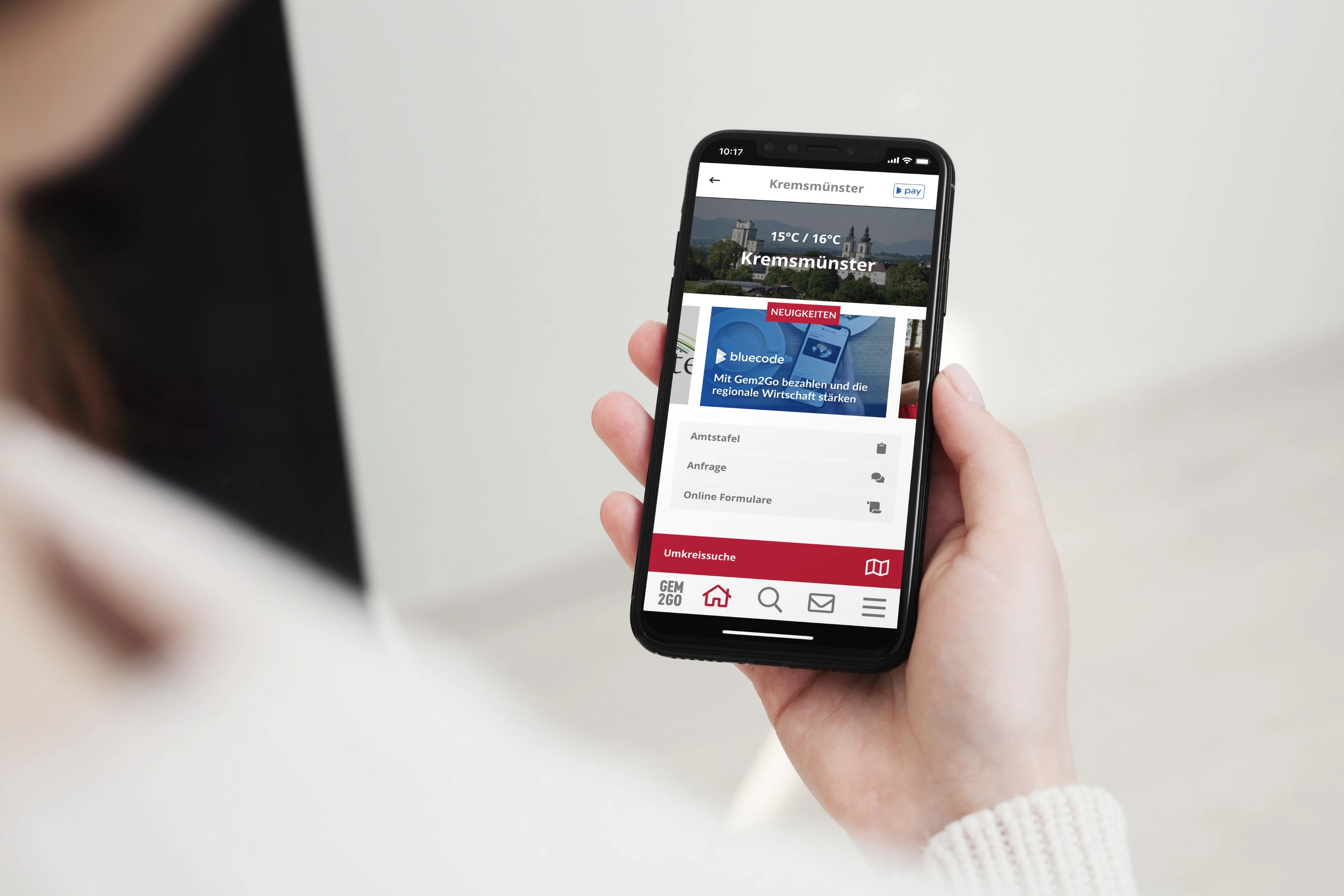 Gem2Go integriert Bluecode: Bargeldloses Zahlen mit der Gemeinde-App stärkt lokale Wirtschaft.