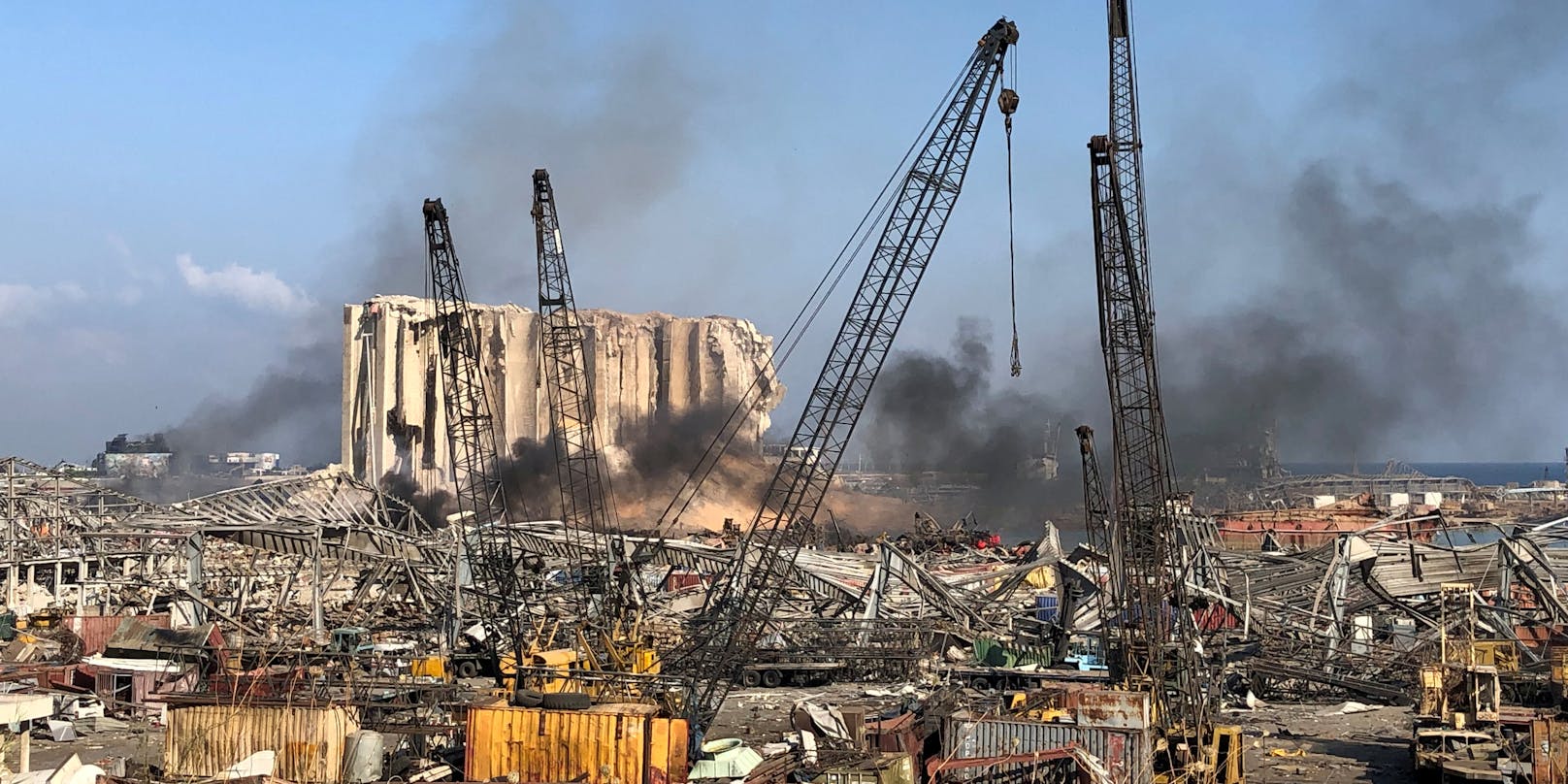 Der Hafen von Beirut wurde vollständig zerstört.
