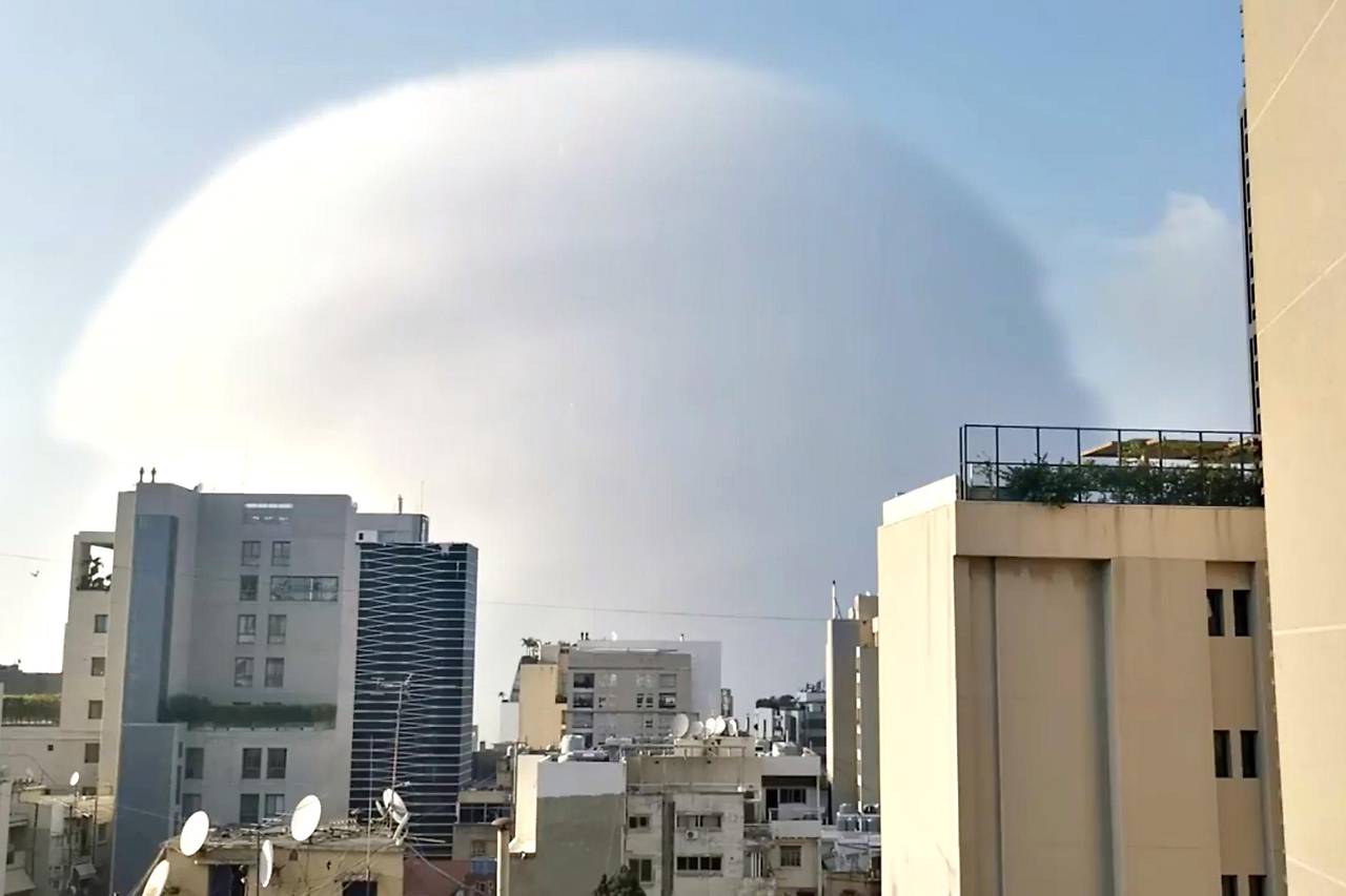 Explosion in Beirut: Foto zeigt die Druckwelle