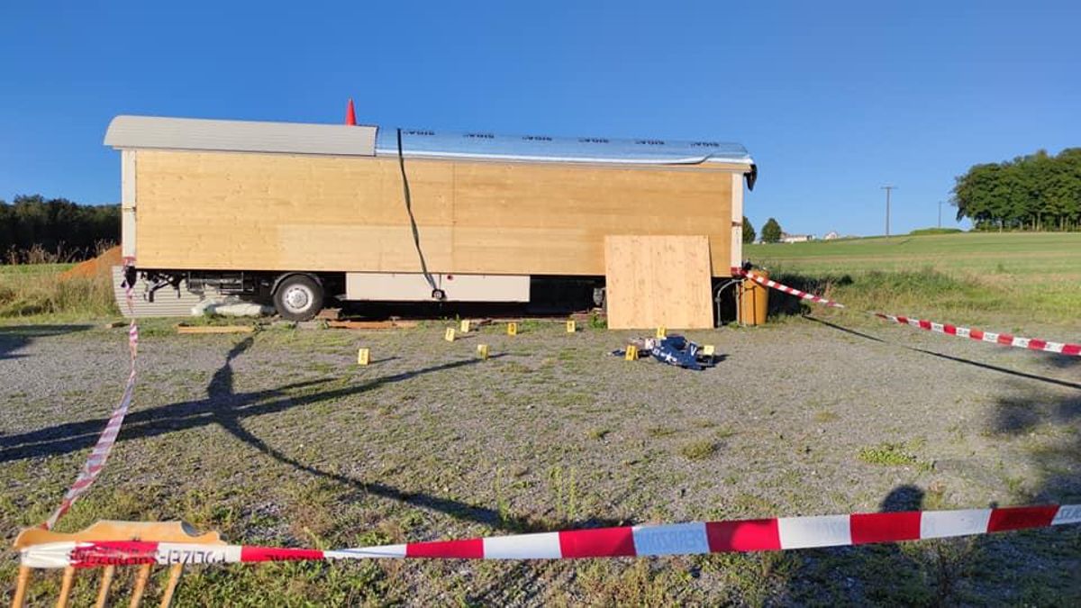 Ein Modellflieger traf am Montag einen Arbeiter.