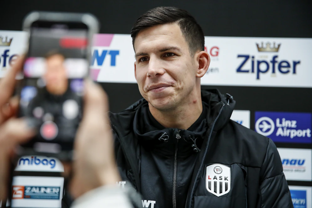 Peter Michorl bleibt beim LASK. 