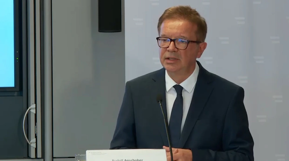 Rudolf Anschober bei der Pressekonferenz.