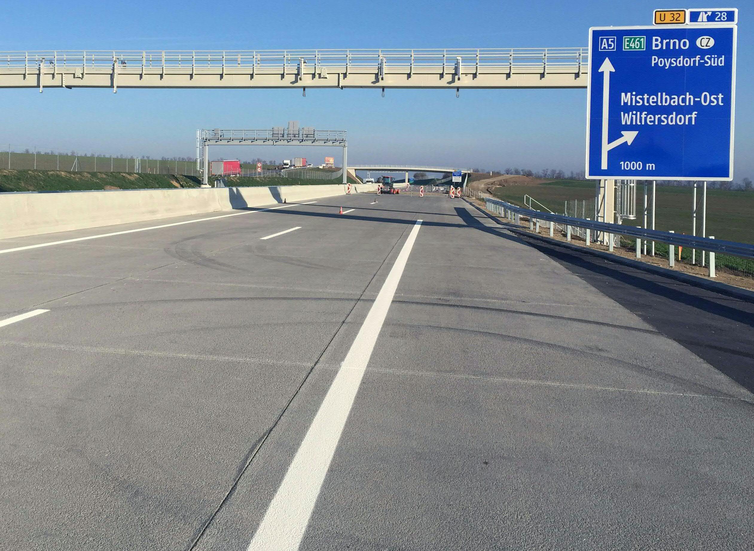 Symbolbild der Nordautobahn A5