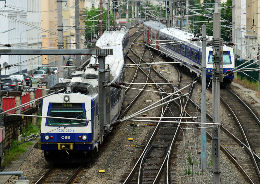 In Wien kommt es derzeit wegen einer schadhaften Oberleitung zu Verzögerungen im Frühverkehr.
