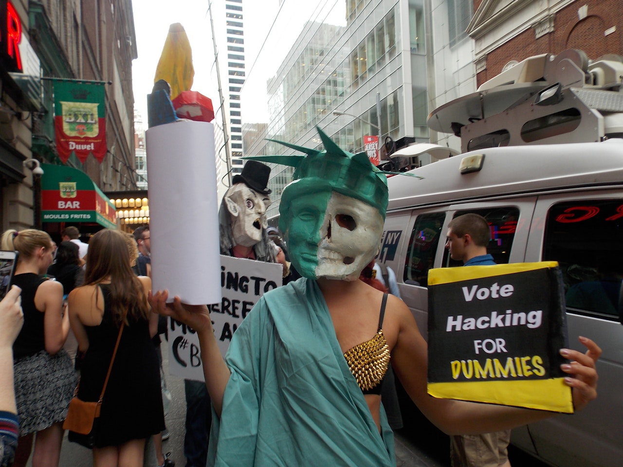 Heute.at - Russische Hacker leaken Daten von 7,6 Mio US-Wählern